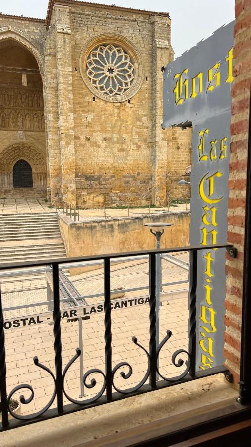 Villalcázar de Sirga Las Cantigas מראה חיצוני תמונה